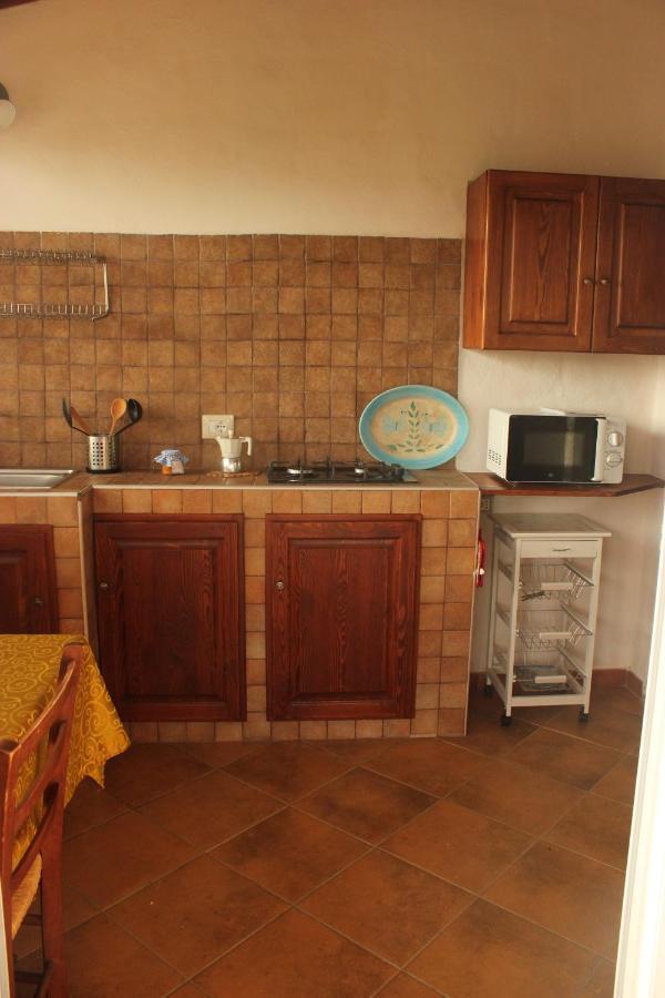 Fighezia Villa Флуминимаджоре Екстериор снимка